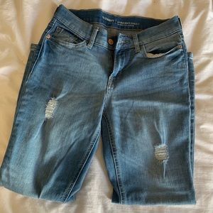 Super stretchy cropped jeans